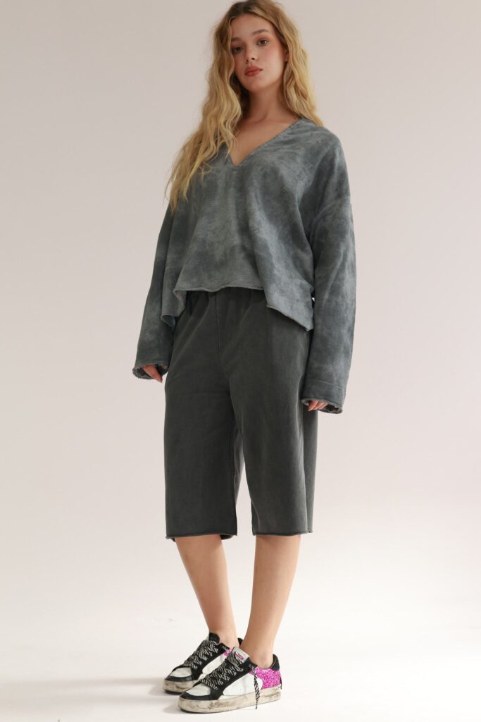 V LONG SLEEVES TIE DIE