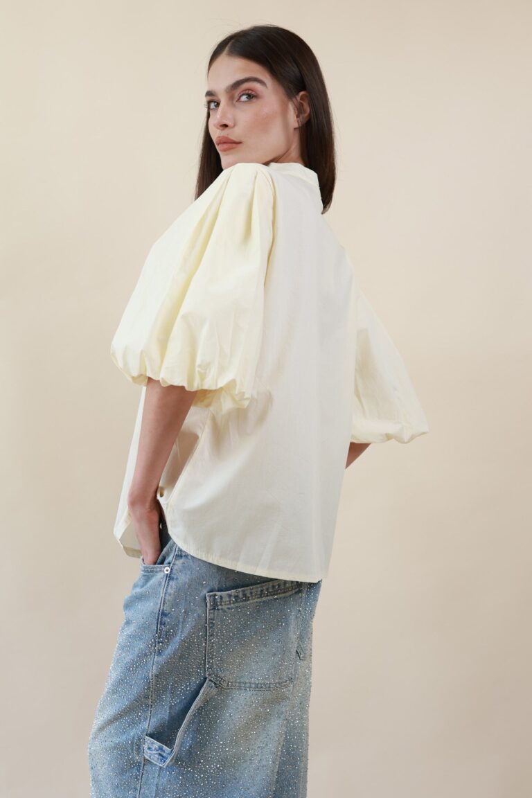 PUFFY SLEEVES BLOUSE