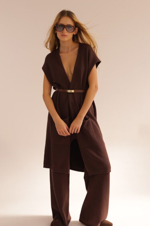 NO SLEEVES LONG JACKET