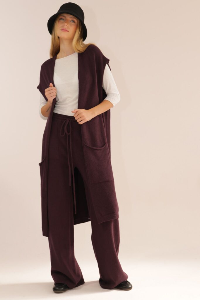 KNITTED PANTS WITH POCKET