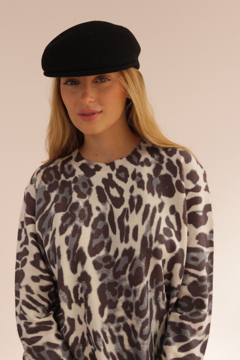 LEOPARD SWEATER