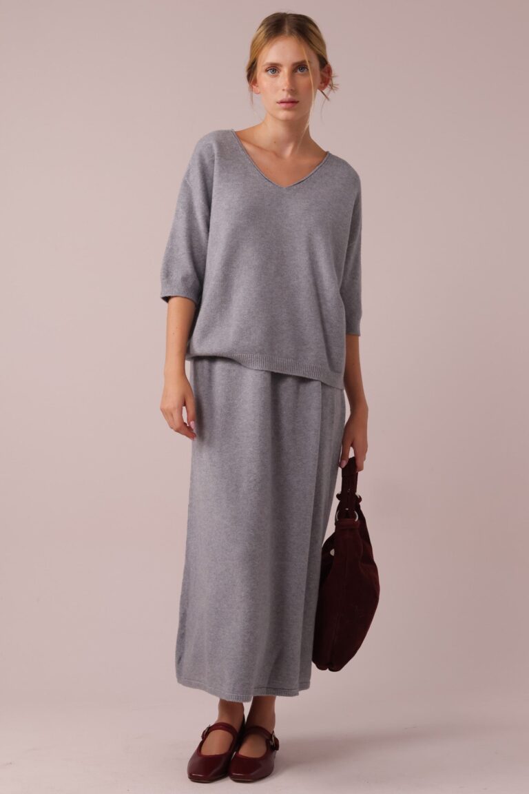 V NECK SHORT SLEEVES KNIT